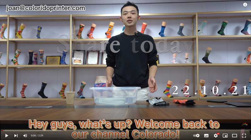 How to test the breathability and color fastness of 360 seamless printed socks?